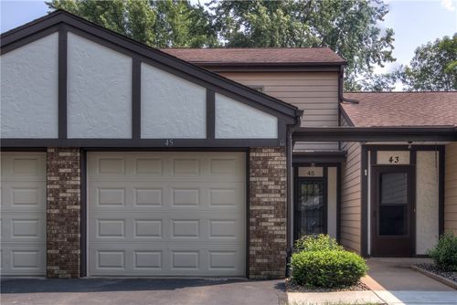 6-45 Stump Lake Rd, Chippewa Falls, WI, 54729-3813 | Card Image