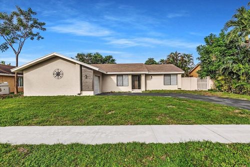 837 Sw 56th Ave, Margate, FL, 33068-2954 | Card Image