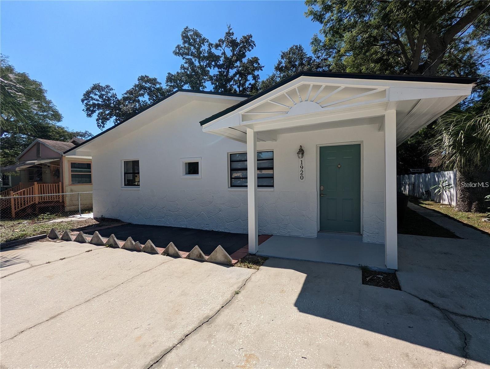 Residential Income in CLEARWATER