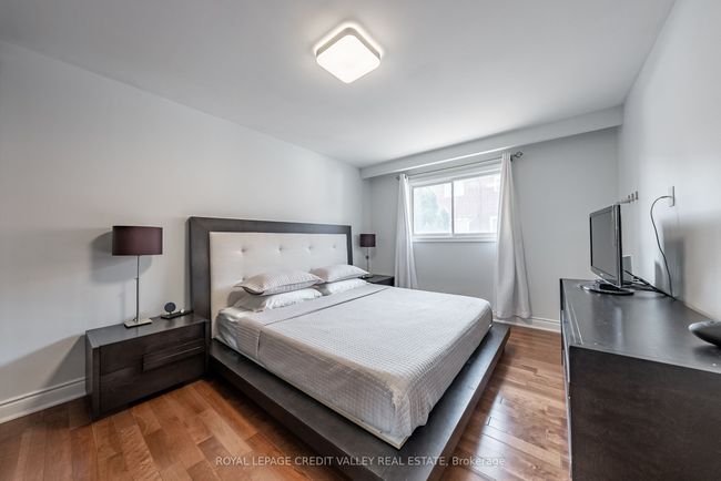 8 Petunias Rd, House attached with 4 bedrooms, 2 bathrooms and 3 parking in Brampton ON | Image 16