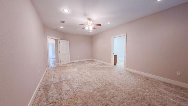 1212 W North St, House other with 3 bedrooms, 3 bathrooms and 2 parking in Louise TX | Image 23