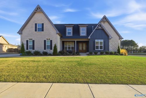 8899 Mountain Preserve Blvd Se, Gurley, AL, 35748-4503 | Card Image