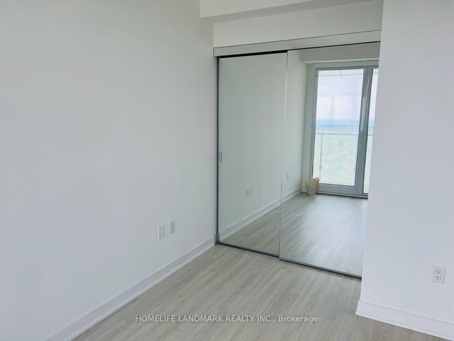 2208 - 3883 Quartz Rd, Condo with 1 bedrooms, 1 bathrooms and 1 parking in Mississauga ON | Image 6