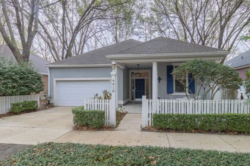 9918 Sw 52nd Rd, GAINESVILLE, FL, 32608-7105 | Card Image