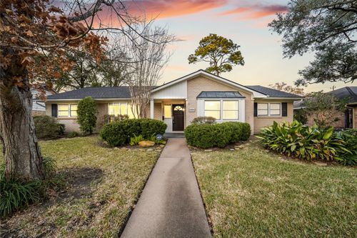 5322 Rutherglenn Dr, Houston, TX, 77096-4146 | Card Image