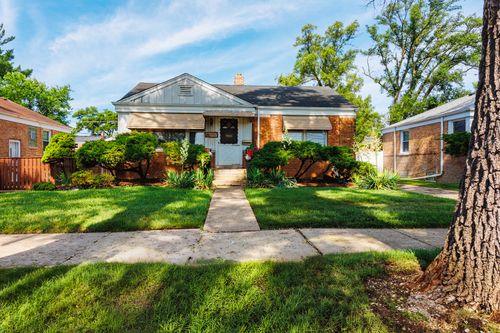 1542 Gardner Rd, Westchester, IL, 60154-3720 | Card Image