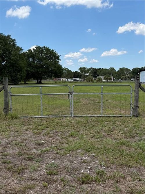 563 Bald Cypress Ave, CLEWISTON, FL, 33440-8839 | Card Image