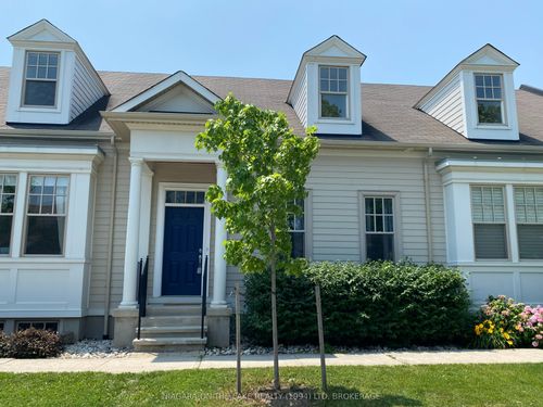 9 Norton St, Niagara on the Lake, ON, L0S1J0 | Card Image