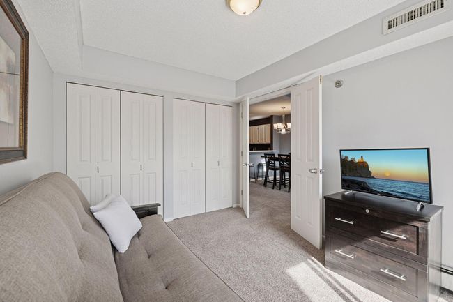 APT-1303 - 7540 Edinborough Way, Condo with 2 bedrooms, 2 bathrooms and null parking in Edina MN | Image 14