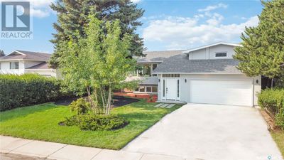 70 Duncan Cres, House other with 4 bedrooms, 3 bathrooms and null parking in Saskatoon SK | Image 1