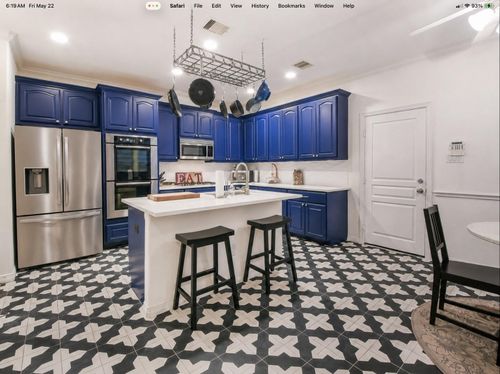 1111 W 26th St, Houston, TX, 77008-1749 | Card Image