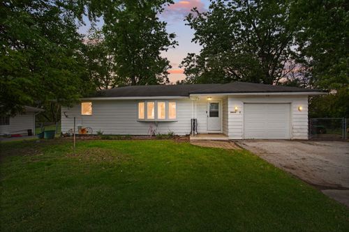 18830 Wolf Rd, Mokena, IL, 60448-8933 | Card Image