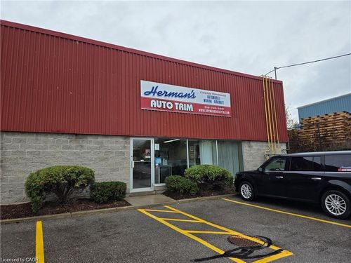 4-260 Shirley Ave, Kitchener, ON, N2B2E1 | Card Image