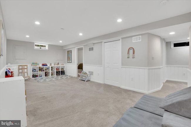 12649 Thunder Chase Dr, House other with 4 bedrooms, 4 bathrooms and null parking in RESTON VA | Image 32
