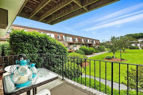 unit-12-18 Williamsburg Ct, Shrewsbury, MA, 01545-3433 | Card Image