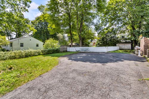 16 Tighe Rd, Yorktown Heights, NY, 10598-6517 | Card Image