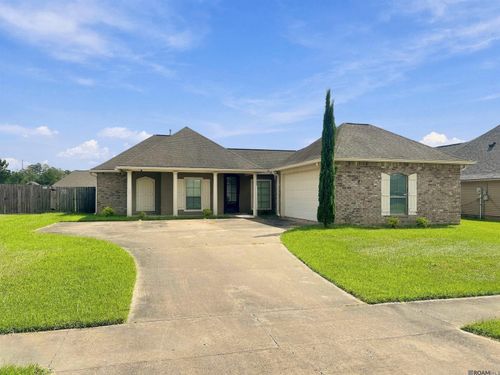 28280 Lake Salvador Dr, Livingston, LA, 70754-2663 | Card Image