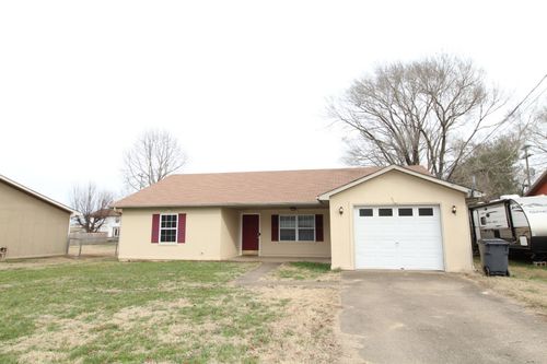 1174 Schatten St, Oak Grove, KY, 42262-8216 | Card Image