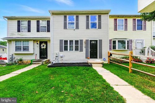 754 Custis St, ABERDEEN, MD, 21001-3032 | Card Image