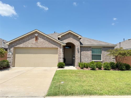 3903 Pioneer Dr, Heartland, TX, 75126-2624 | Card Image