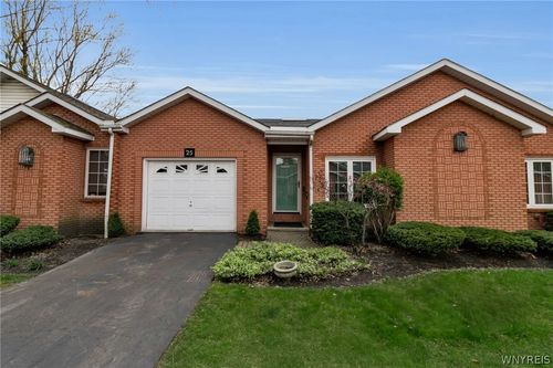 25 Woodpointe Run, Amherst, NY, 14221 | Card Image