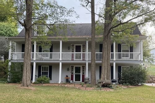 238 Council Fire Cir, Galena, IL, 61036-1400 | Card Image