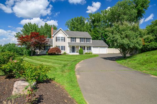5 Park Ln, Brookfield, CT, 06804-3918 | Card Image