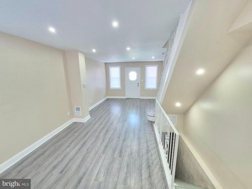 6136 Walker St, PHILADELPHIA, PA, 19135-3526 | Card Image