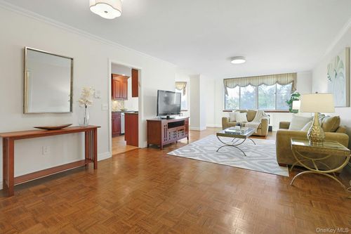 apt-3a-1270 North Ave, New Rochelle, NY, 10804-2647 | Card Image