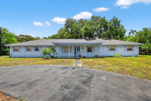 6581 Hillside Ln, Lake Worth, FL, 33462-4029 | Card Image