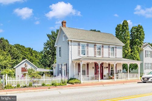 34 W Water St, SMITHSBURG, MD, 21783-1643 | Card Image