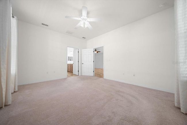 8640 Sw 83 Rd Loop, House other with 3 bedrooms, 2 bathrooms and null parking in OCALA FL | Image 27