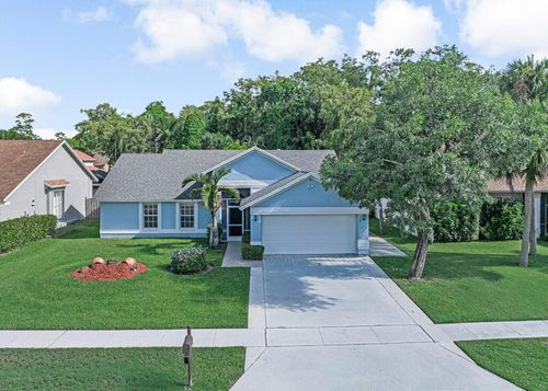 9935 Cross Pine Ct, Lake Worth, FL, 33467-2367 | Card Image