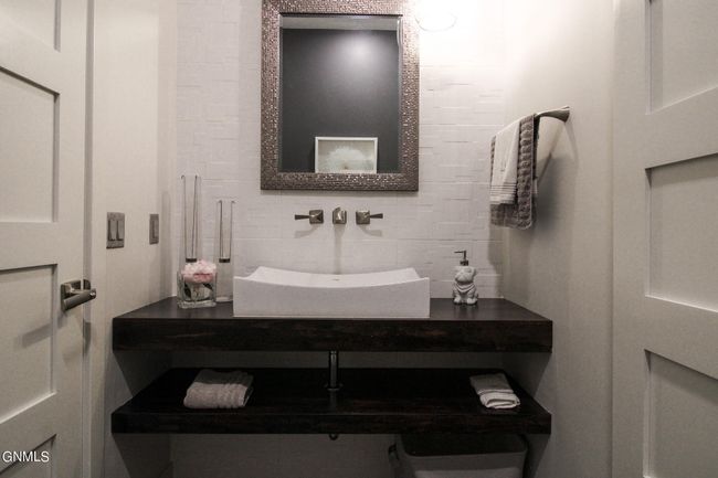 "Chic" Powder Room off of Living Room, Bath #2 | Image 59