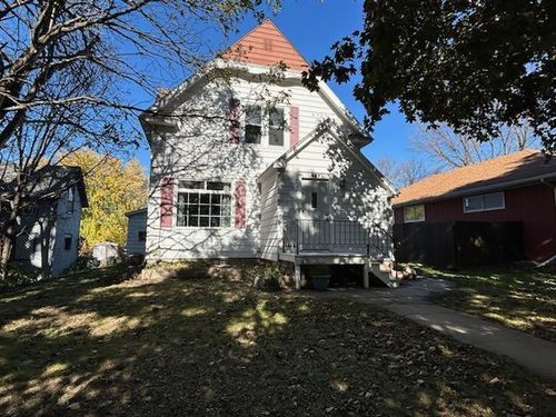 507 1st Ave Se, Glenwood, MN, 56334-1731 | Card Image