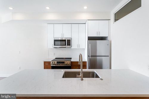 unit-203-501 Kennedy St Nw, WASHINGTON, DC, 20011-3223 | Card Image