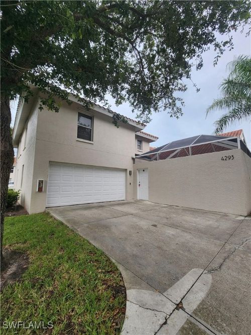 4293 Court Ln, NAPLES, FL, 34109-1565 | Card Image