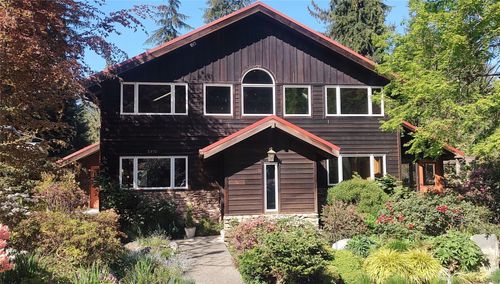 2970 Smugglers Cove Rd, Greenbank, WA, 98253-9763 | Card Image