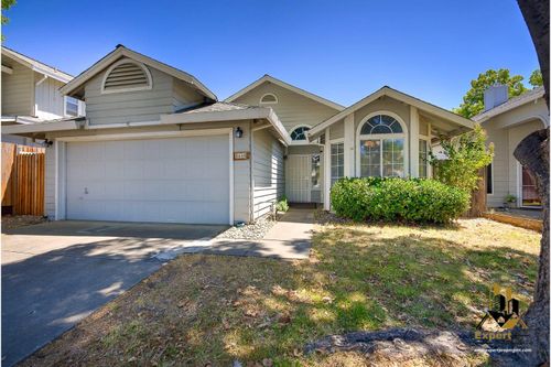 8449 Bramble Bush Circle, Antelope, CA, 95843 | Card Image
