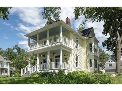 826 2nd St, Hudson, WI, 54016-1529 | Card Image