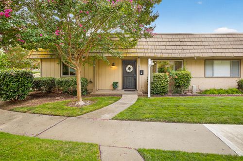 3161 Via Grande, Sacramento, CA, 95825 | Card Image