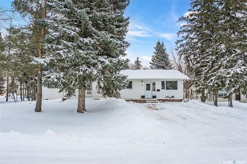111 Norman Ave, Aberdeen, SK, S0K0A0 | Card Image