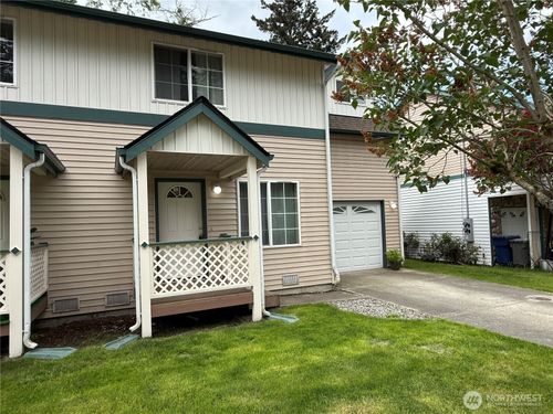 b-1826 98th Pl Sw, Everett, WA, 98204-1407 | Card Image