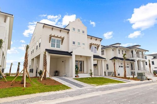 122 Dunes Dr, Mexico Beach, FL, 32456-4260 | Card Image