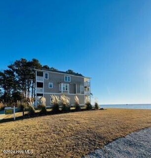 114 Caco St, Jarvisburg, NC, 27947-9541 | Card Image