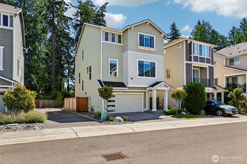 19729 Meridian Pl W, Bothell, WA, 98012-5289 | Card Image