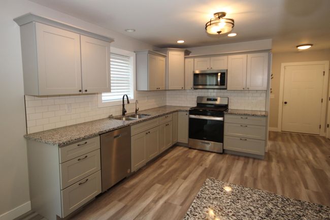 10141 S 33 Rd St, House other with 4 bedrooms, 4 bathrooms and null parking in Vicksburg MI | Image 7