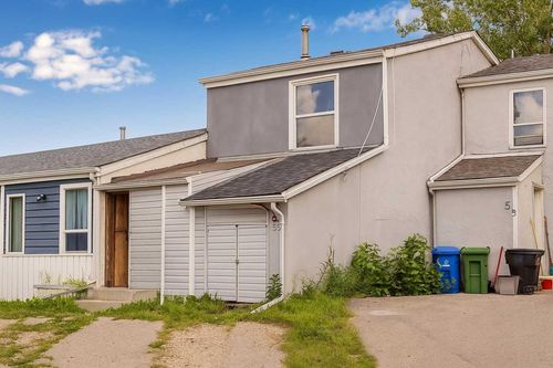55 Penworth Close Se, Calgary, AB, T2A5N4 | Card Image