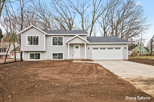 4764 Potter Ave Se, Kentwood, MI, 49548-7550 | Card Image