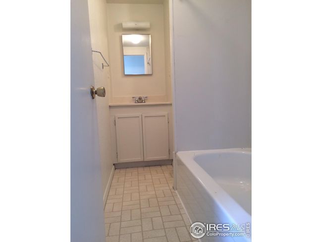 240 S Jefferson St, Home with 3 bedrooms, 2 bathrooms and null parking in Nederland CO | Image 8